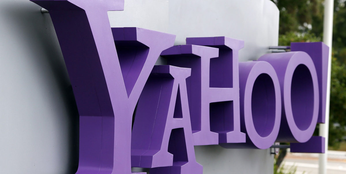 Yahoo… otra vez la burra al trigo.